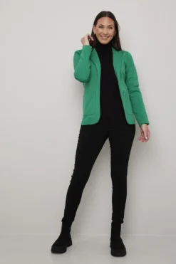 Blazer Liz