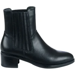 Boots Billy