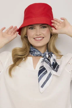 Bøttehatt