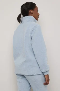 Ensfarget fleece overdel