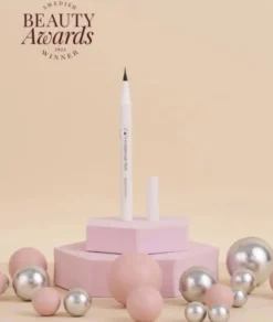 Eyebrow pencil triangular
