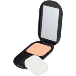 Facefinity refillable compact