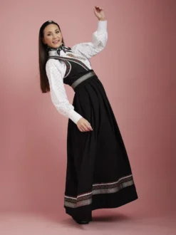 Festdrakt Berit