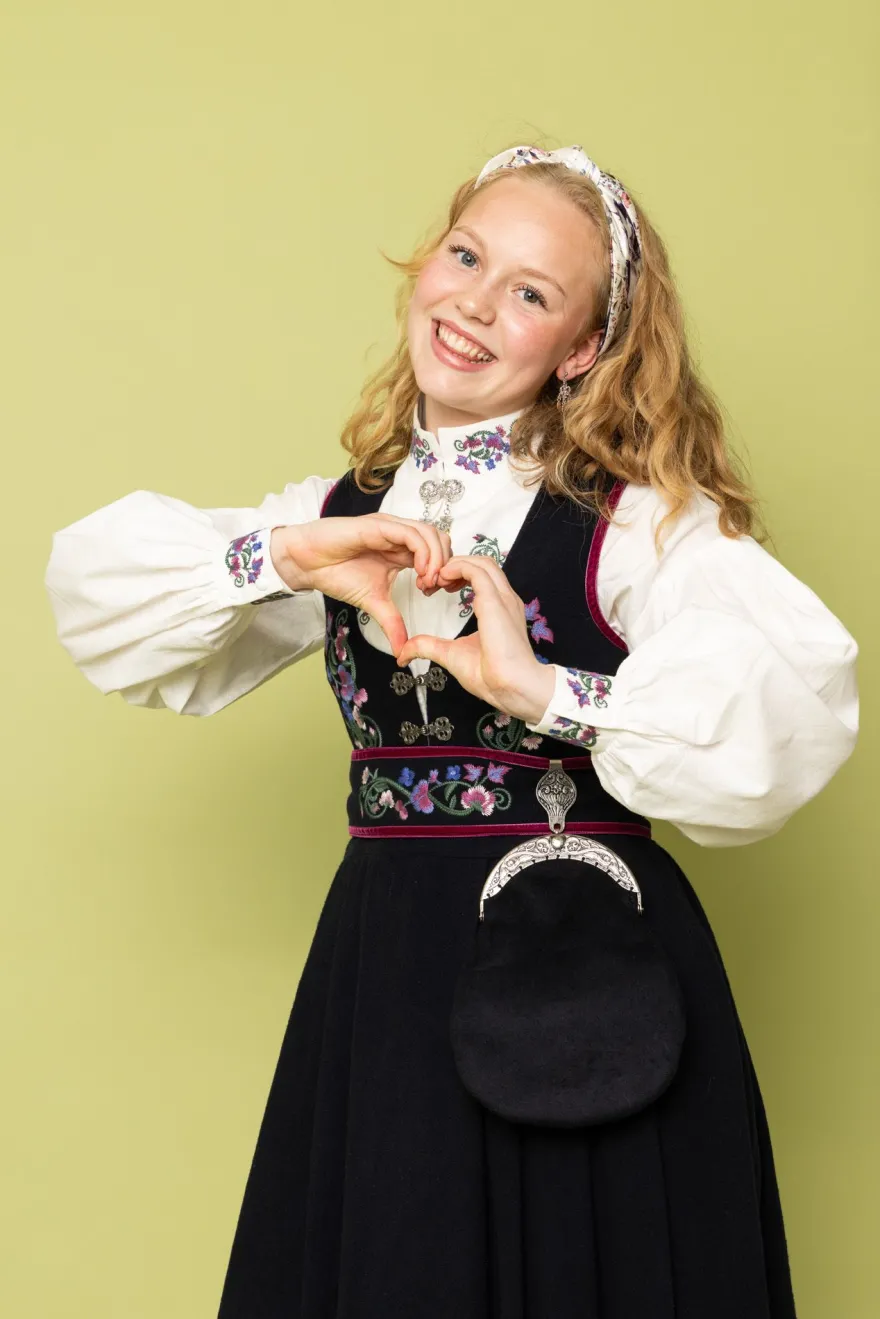 Festdrakt Isabell