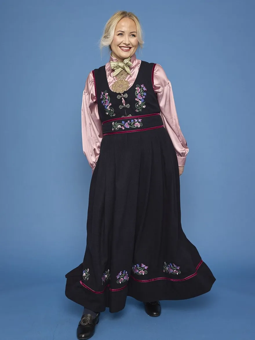 Festdrakt Isabell