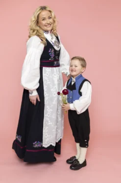 Festdrakt Isabell