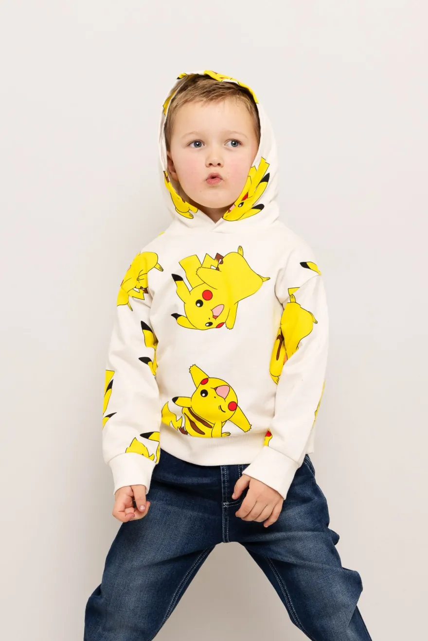 Hettegenser med Pikachu trykk