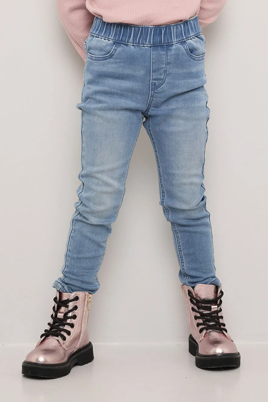 Jeans med elastikk i midjen