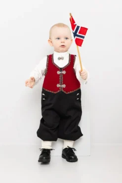 Norsk Festdrakt med body Elias
