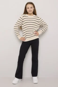 Oversized strikkegenser jente