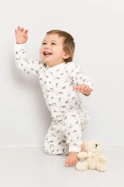 Pyjamas med dinosaur