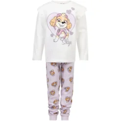 Pyjamas med Skye