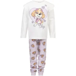 Pyjamas med Skye