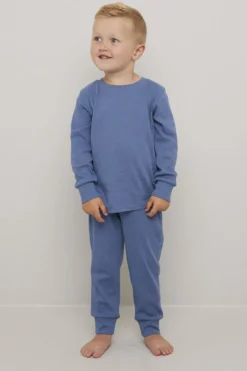 Pyjamas ribbestrikket