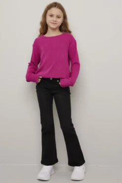 Ribbestrikket genser cropped Mira