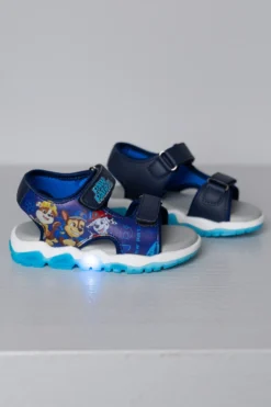 Sandal med lys