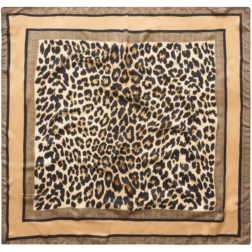 Skjerf Mona 70x70 cm