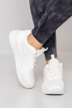 Sneaker Anne Li
