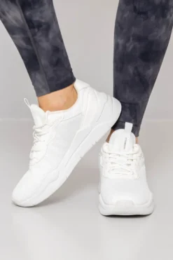 Sneaker Anne Li