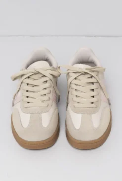 Sneaker Retro gold